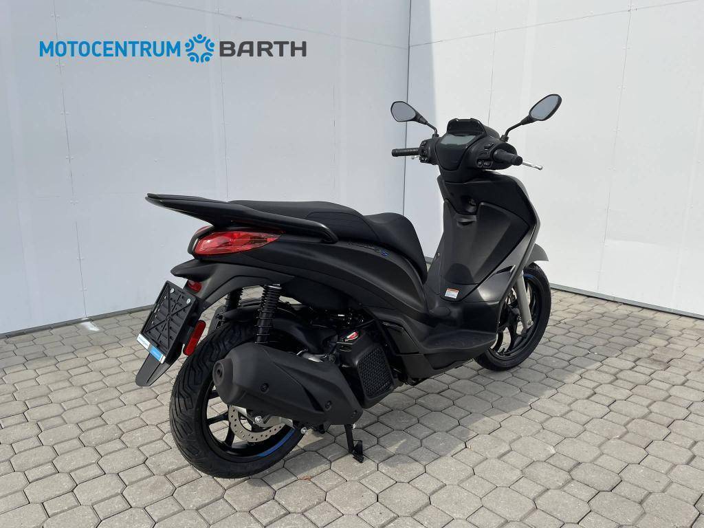 PIAGGIO Medley 125 S ABS EU5+  / 11kW