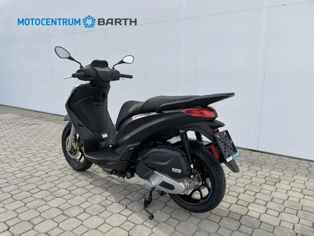 PIAGGIO Medley 125 S ABS EU5+  / 11kW