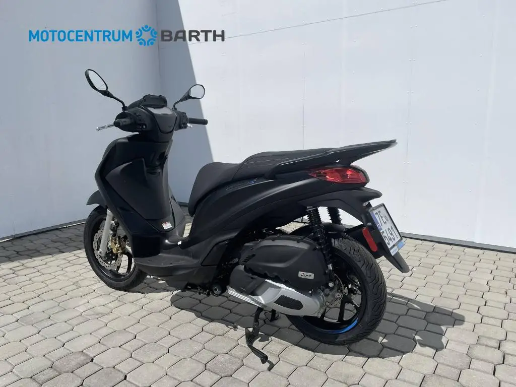 PIAGGIO Medley 125 S ABS EU5+  / 11kW