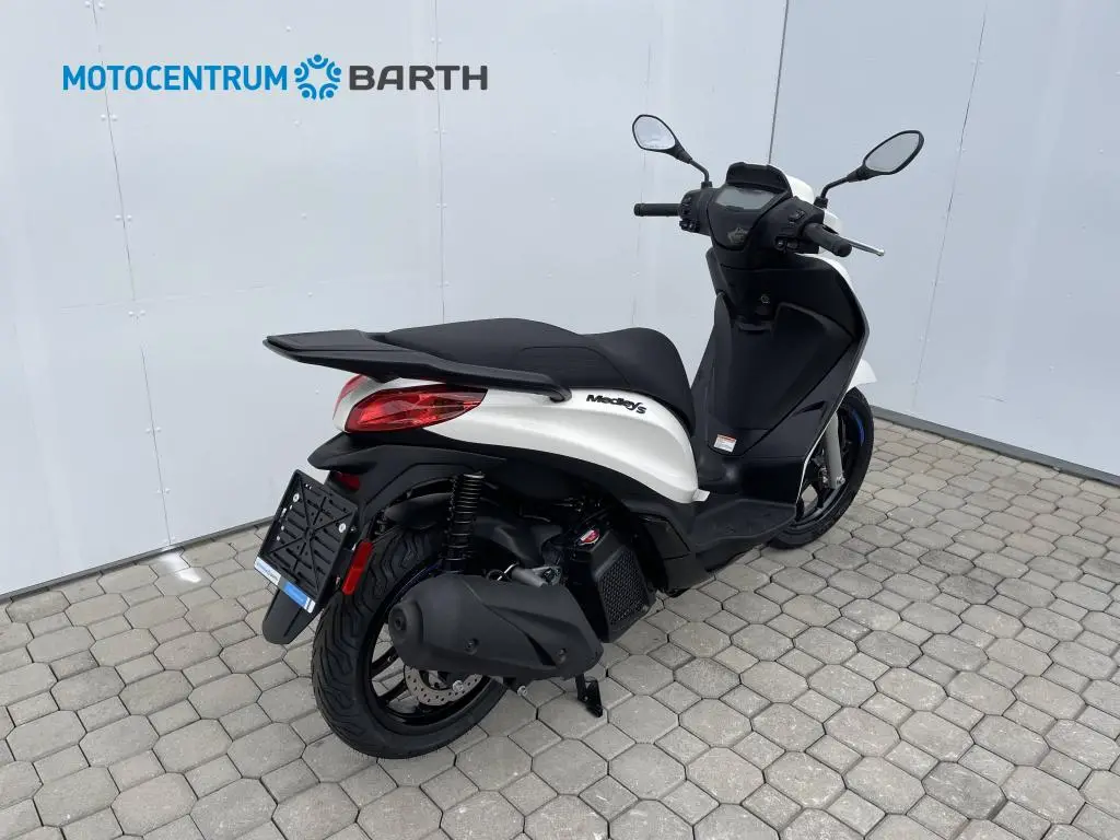 PIAGGIO Medley 125 S ABS EU5+  / 11kW