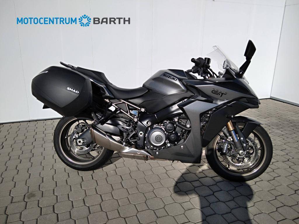 Suzuki GSX-S1000GT  / 112kW