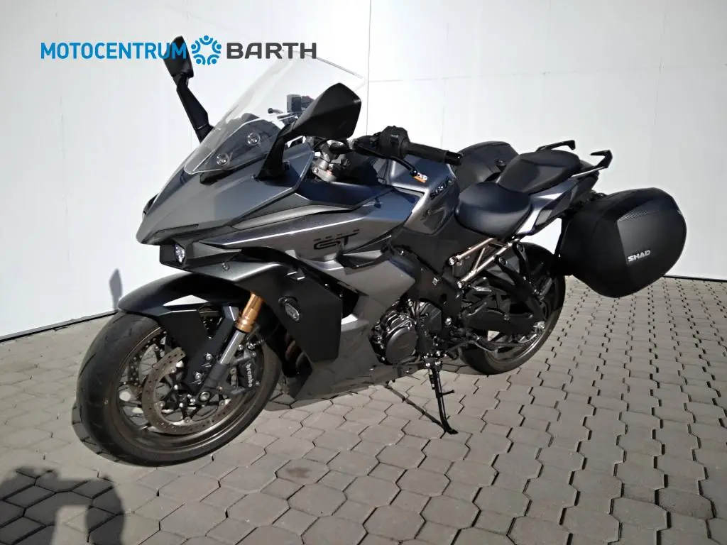 Suzuki GSX-S1000GT  / 112kW