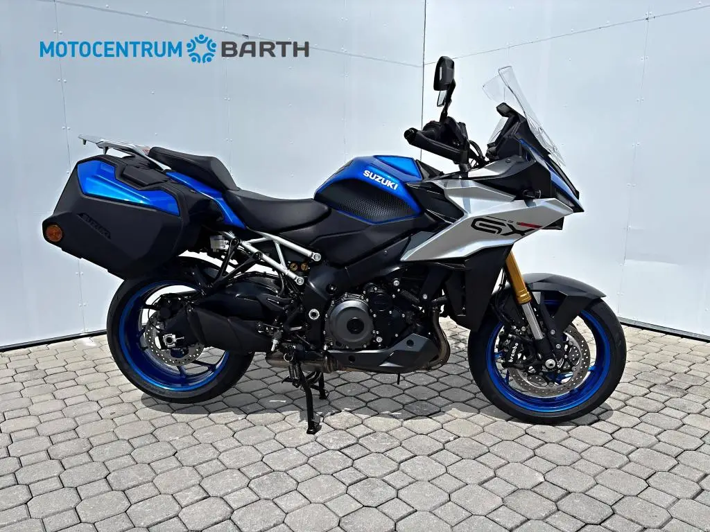 Suzuki moto GSX-S 1000 GX  / 112kW