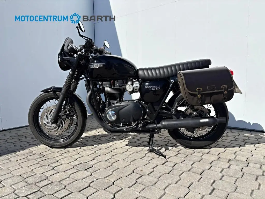 Triumph Bonneville T120  / 59kW