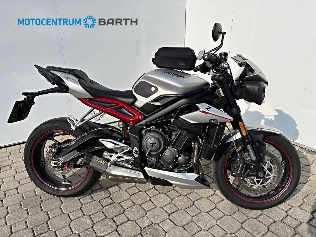 Triumph Street Triple R  / 87kW