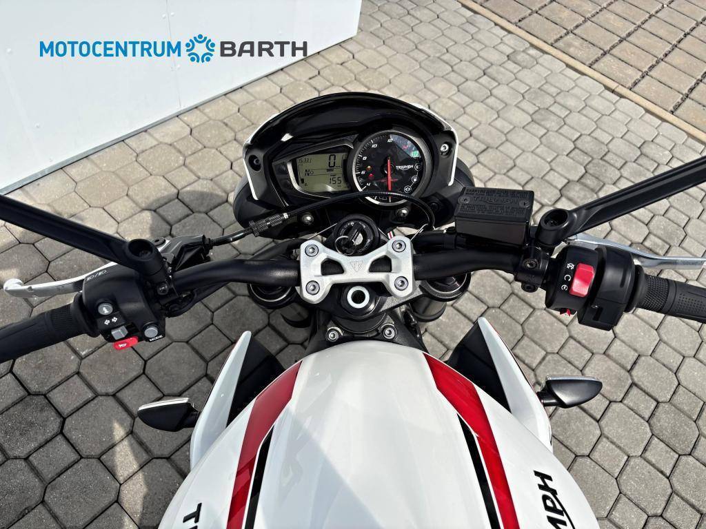 Triumph Street Triple S  / 35kW