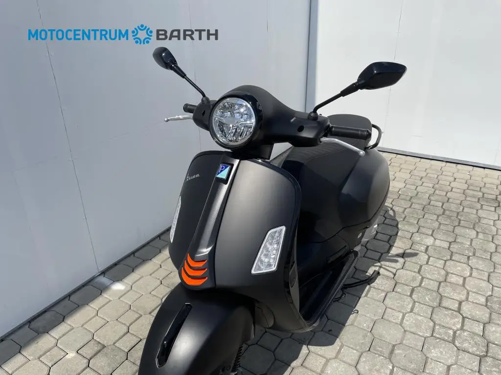 Vespa GTS 125 Super Sport EU5+  / 10kW
