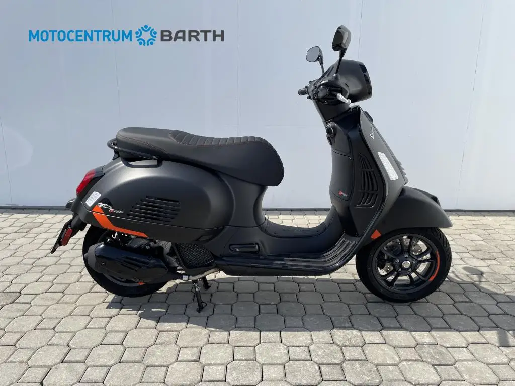 Vespa GTS 125 Super Sport EU5+  / 10kW