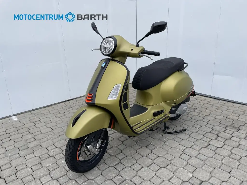 Vespa GTS 125 Super Sport EU5+  / 10kW