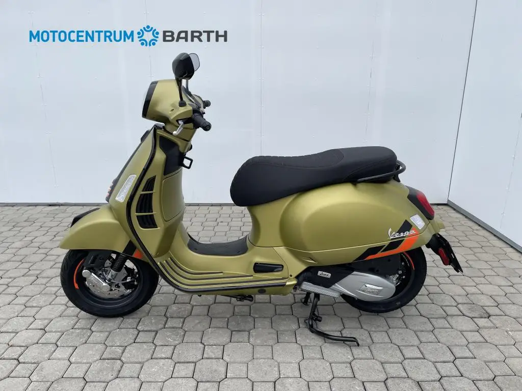 Vespa GTS 125 Super Sport EU5+  / 10kW