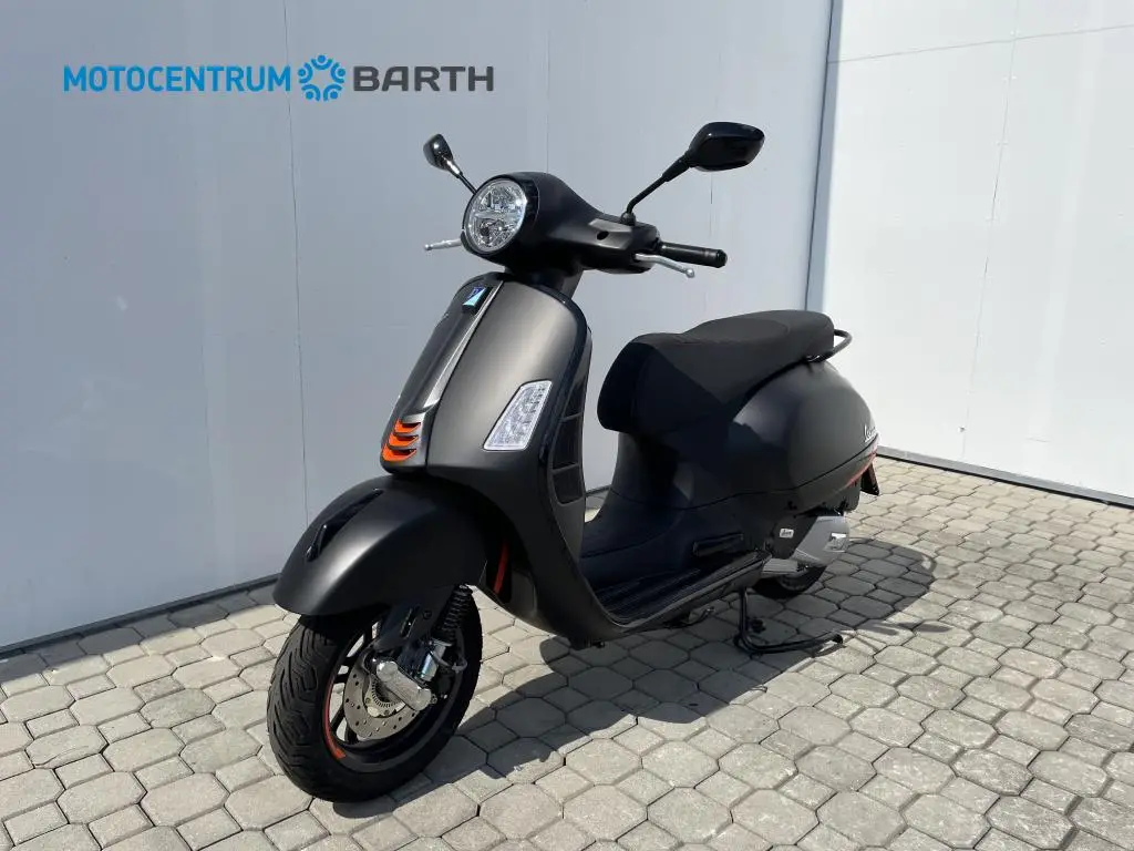 Vespa GTS 125 Super Sport EU5+  / 10kW
