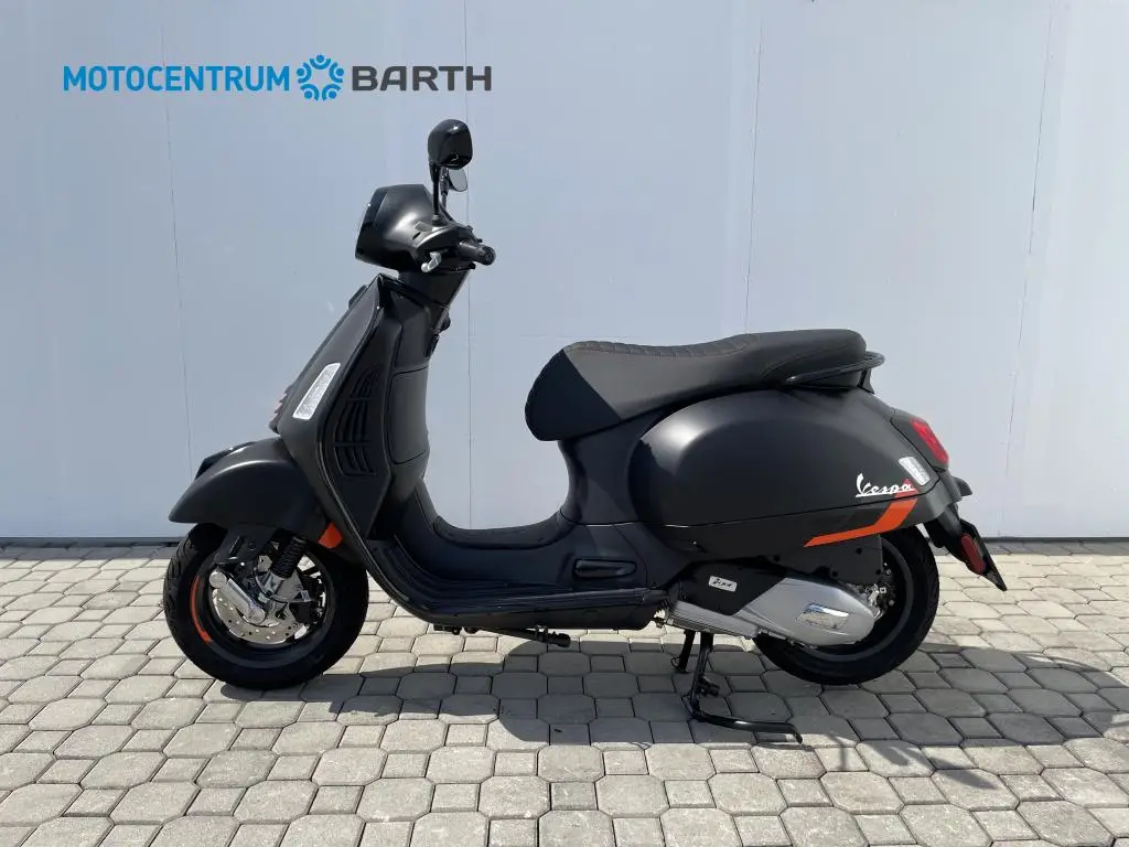 Vespa GTS 125 Super Sport EU5+  / 10kW
