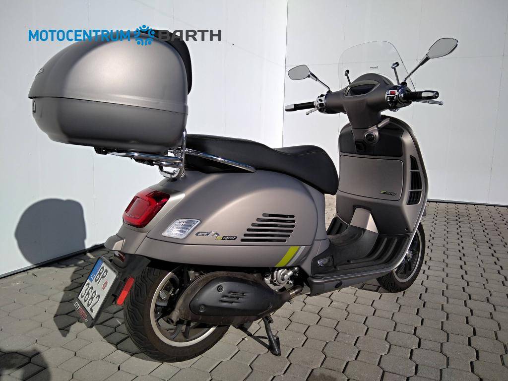 Vespa GTS 300 Super Tech  / 17kW