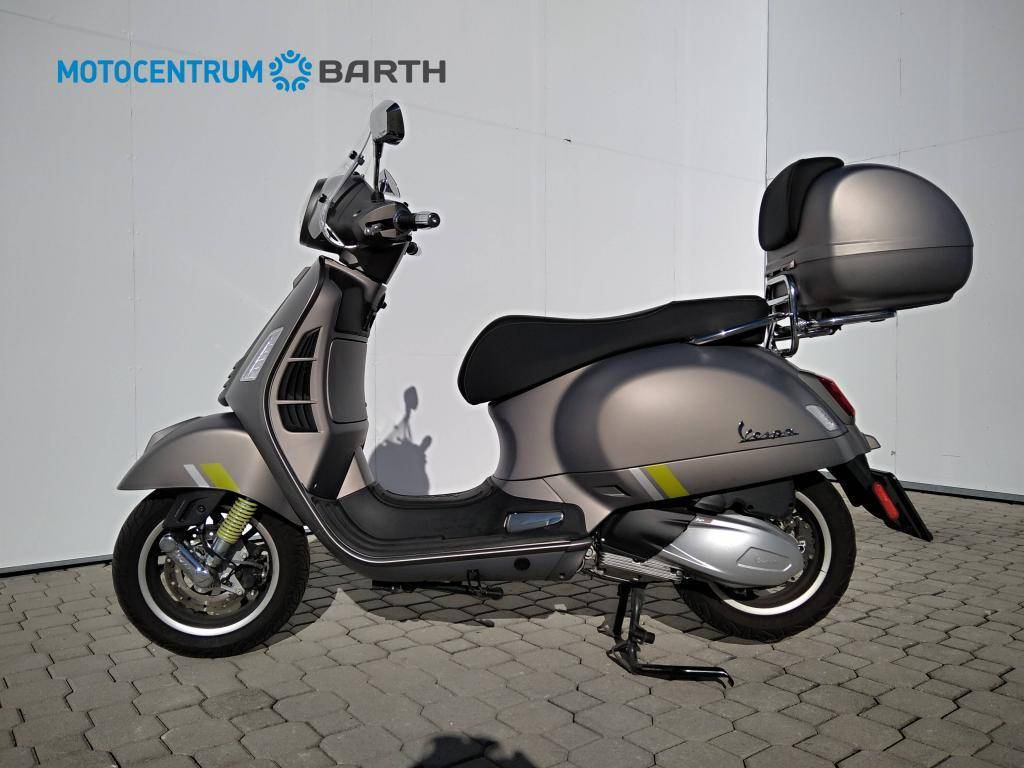 Vespa GTS 300 Super Tech  / 17kW