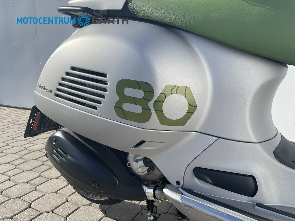 Vespa GTS 310 Edizione Ottantesimo  / 18kW
