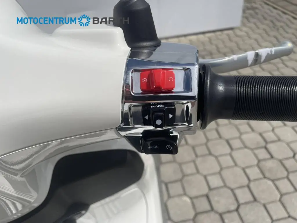 Vespa Primavera 125 EU5+  / 8kW