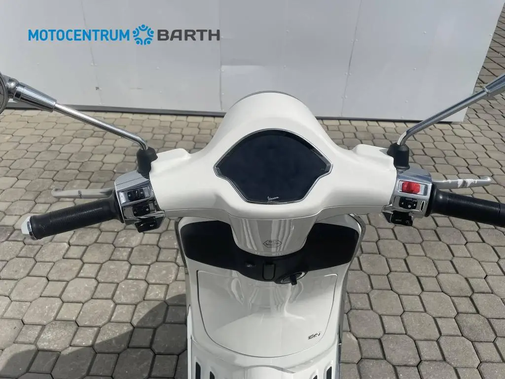Vespa Primavera 125 EU5+  / 8kW