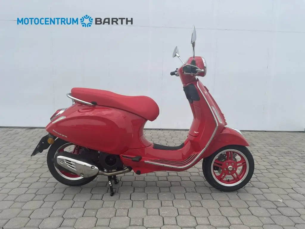 Vespa Primavera 125 RED EU5+  / 8kW