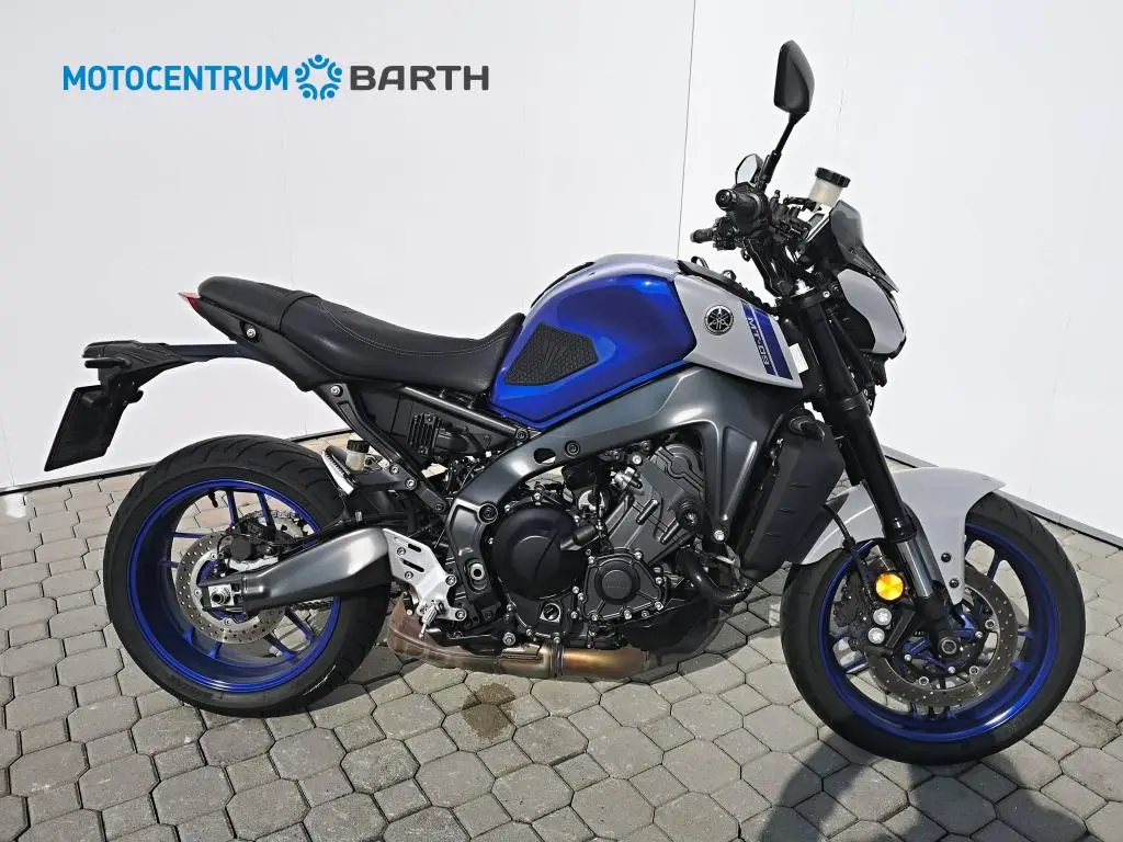 Yamaha MT-09  / 87kW
