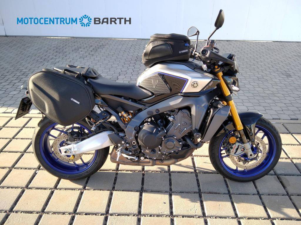 Yamaha MT-09 SP  / 87kW