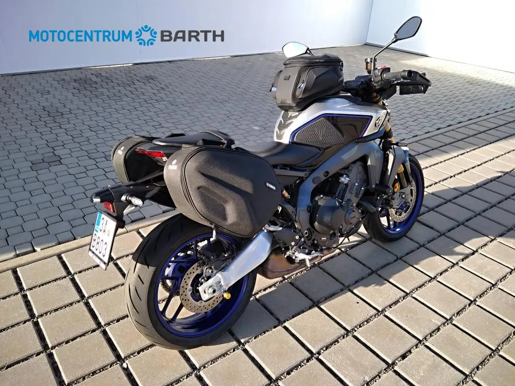 Yamaha MT-09 SP  / 87kW