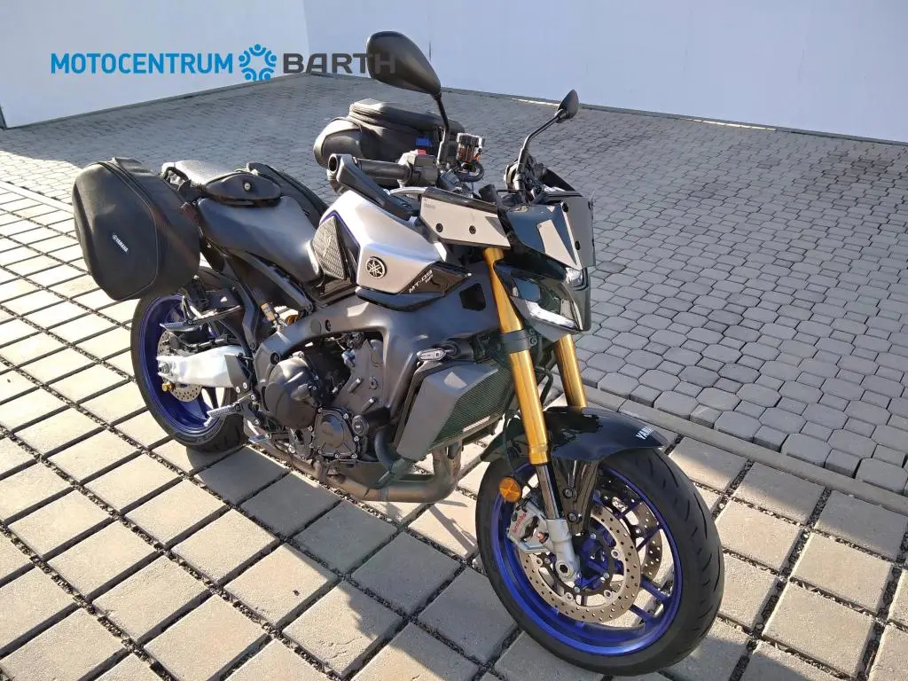 Yamaha MT-09 SP  / 87kW
