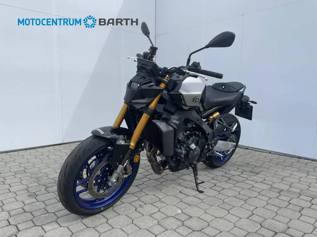 Yamaha MT-09 SP  / 87kW