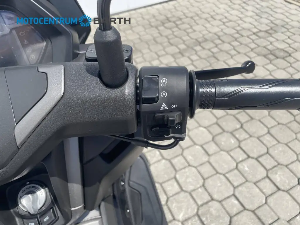 Yamaha NMAX 125 Tech Max EU5+  / 9kW
