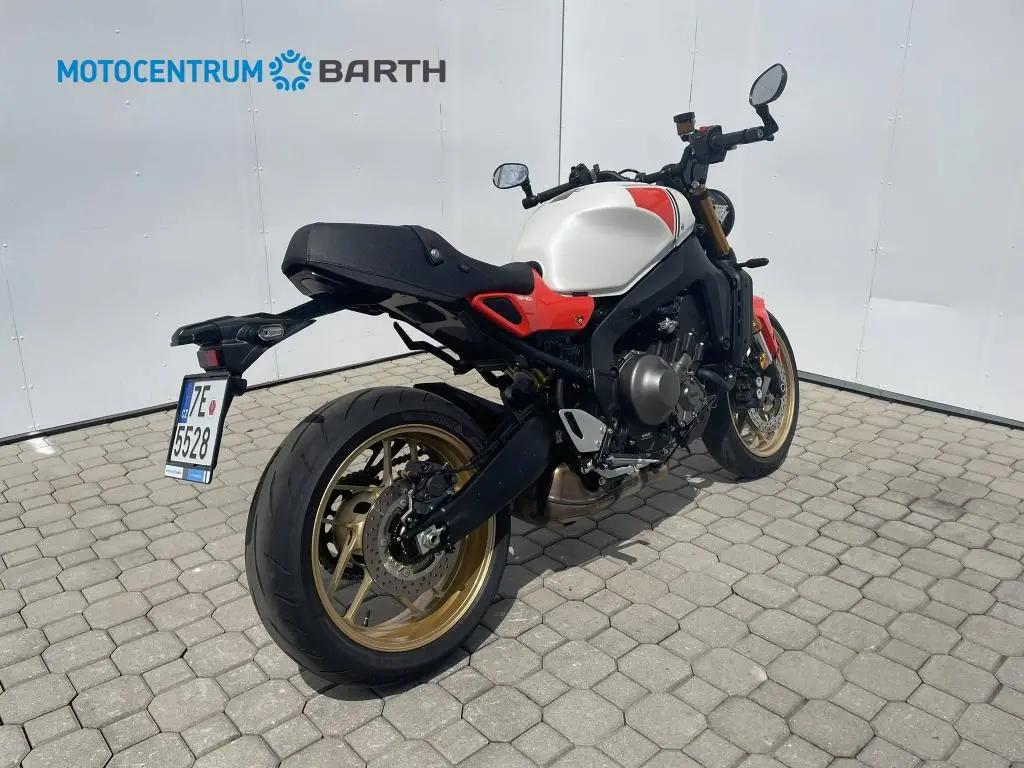 Yamaha XSR900 EU5+  / 87kW