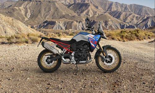 BMW Motorrad F 900 GS  / 77kW