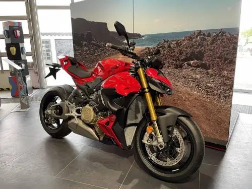 ducati-streetfighter-v4-s-eu5-158kwimg-4274-6a732c5a4c2ff.jpg