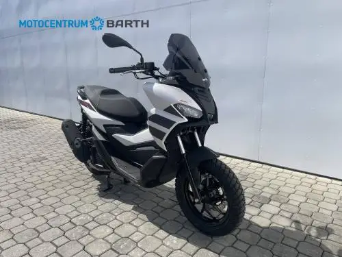 aprilia-sr-gt-125-eu5-11kwimg-2307-6a9acdf3a7348.jpg