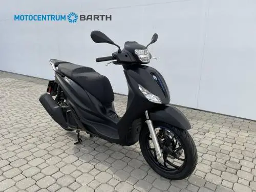 piaggio-medley-125-s-abs-eu5-11kwimg-3259-6a328aafbeed8.jpg