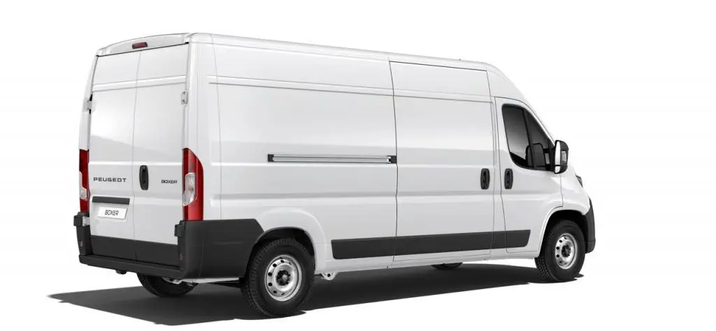 Peugeot Boxer Furgon 2,2BlueHDi L3H2