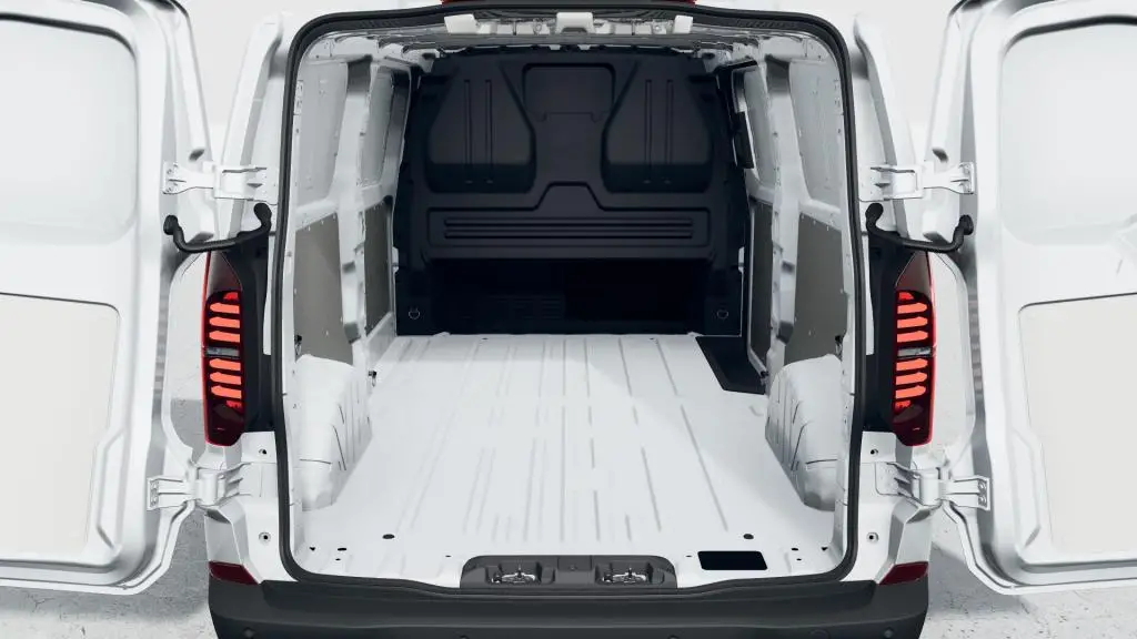 Volkswagen Transporter 7 2,0TDI skříň